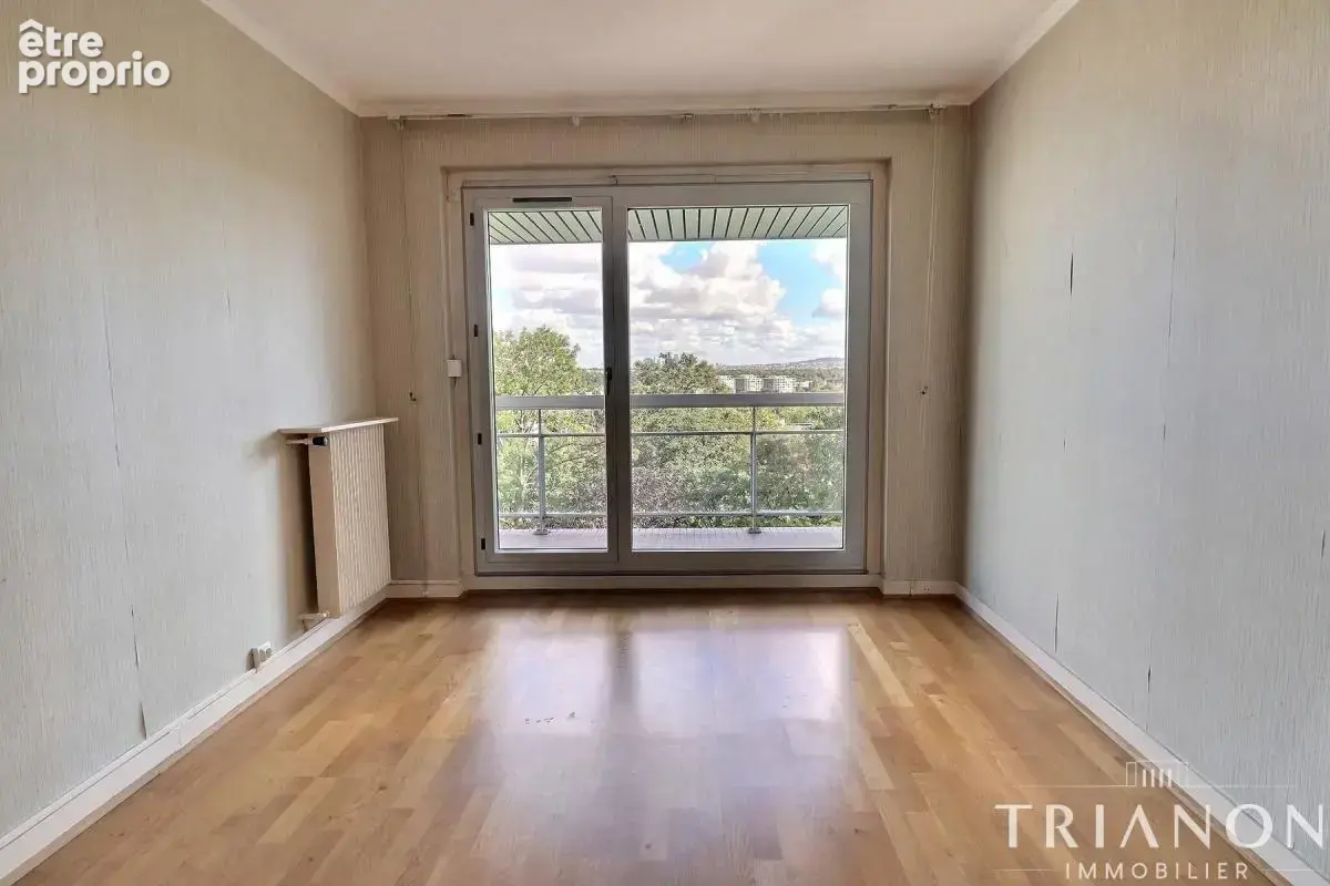 T4/5 traversant Est-Ouest, balcon 20 m² avec vues sur Paris - photo 12