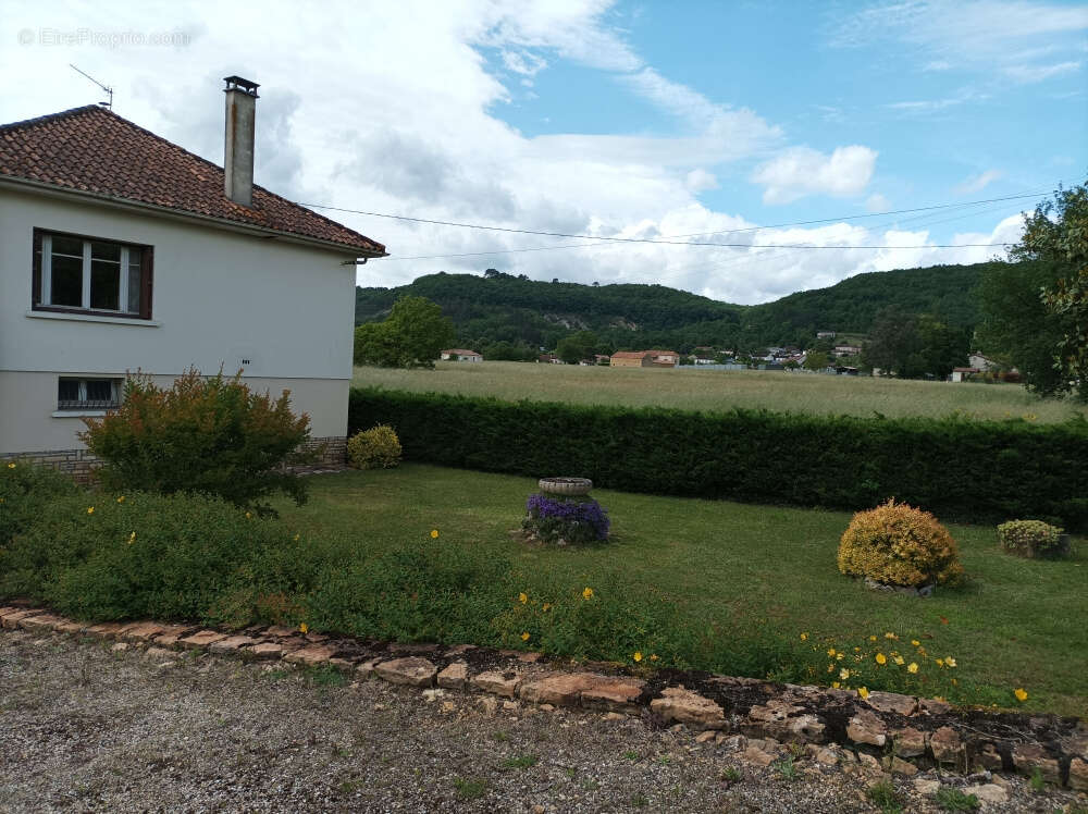 Maison à DURAVEL
