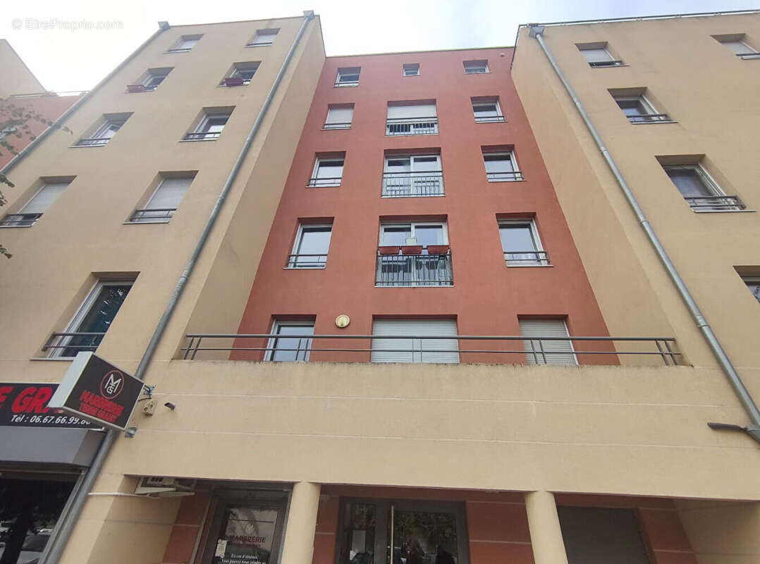 Appartement à VILLEURBANNE