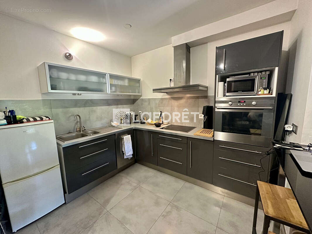 Appartement à LE PERREUX-SUR-MARNE
