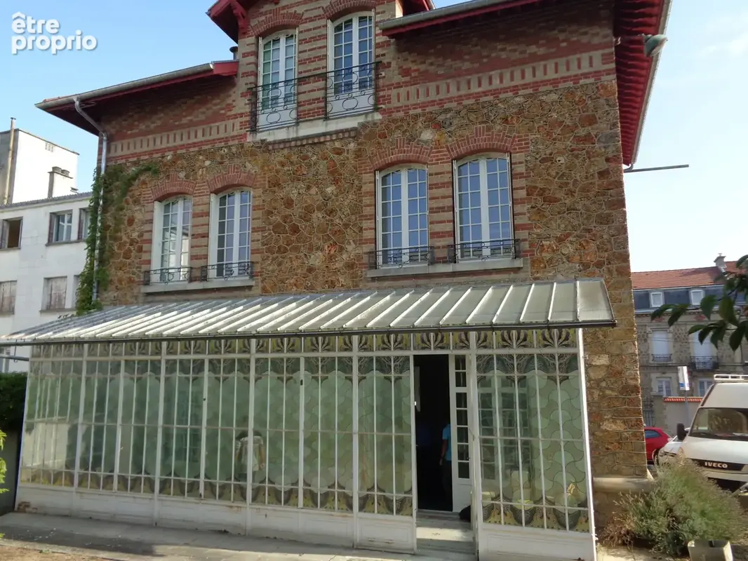 Commerce 3160 m² à Epernay  - photo 13