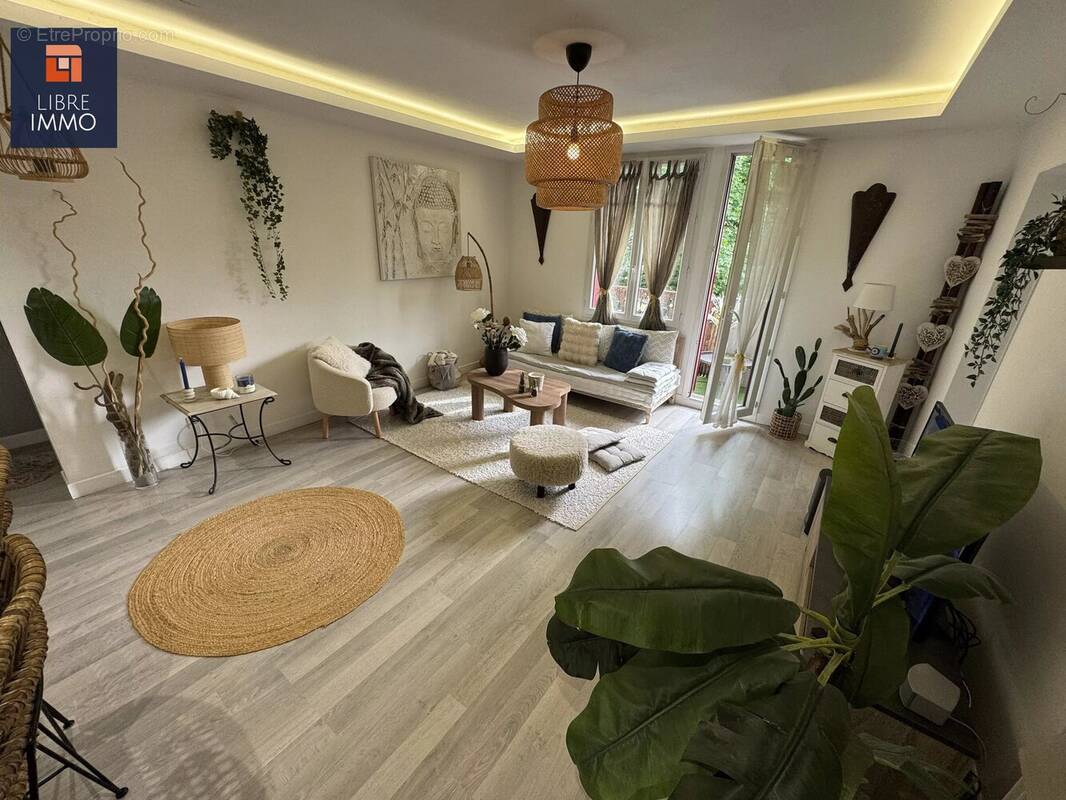 Appartement à BILLERE