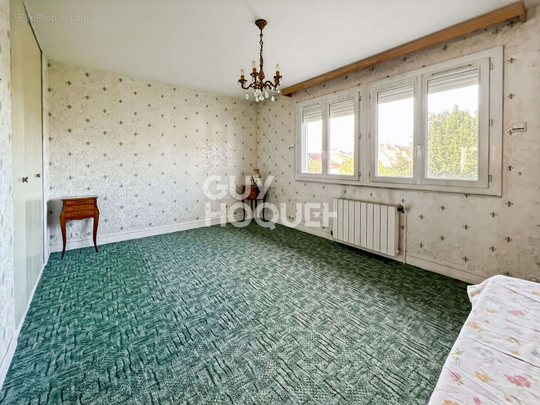 Maison à GRETZ-ARMAINVILLIERS