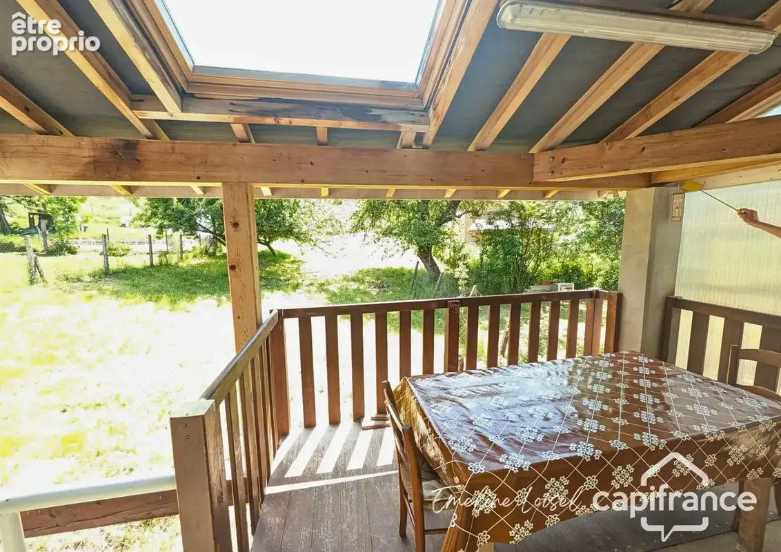 Maison atypique avec jardin - 80m² de dépendances - cour abritée - Saint Martin en Vercors (26420) - photo 10