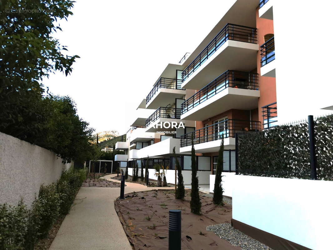 Appartement à MARSEILLE-9E