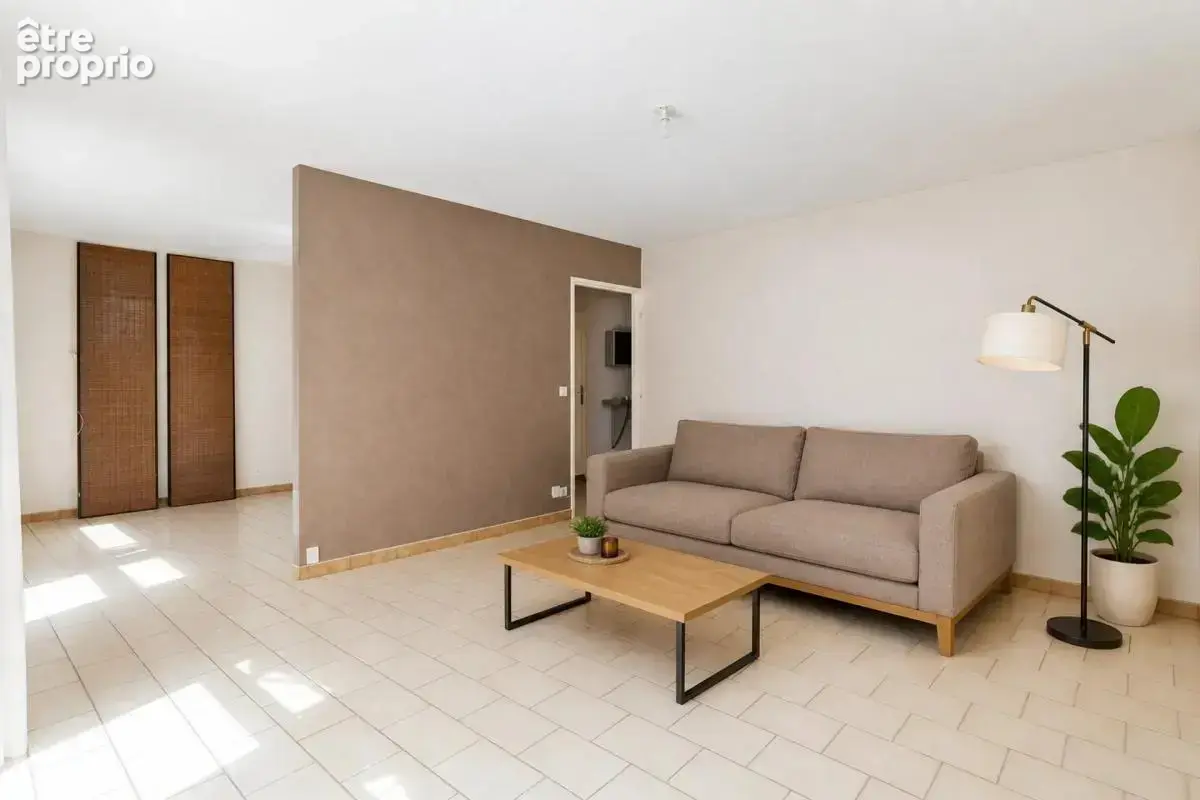 Appartement de 4 pièces de 83 m² à Brunoy - photo 6