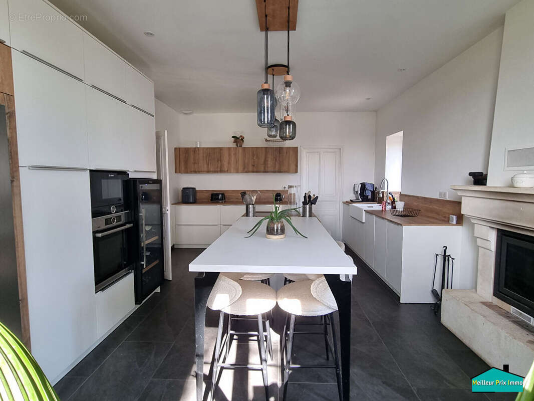 La Marne - Maison bourgeoise de caractère en excellent état - COUP DE COEUR - photo 6