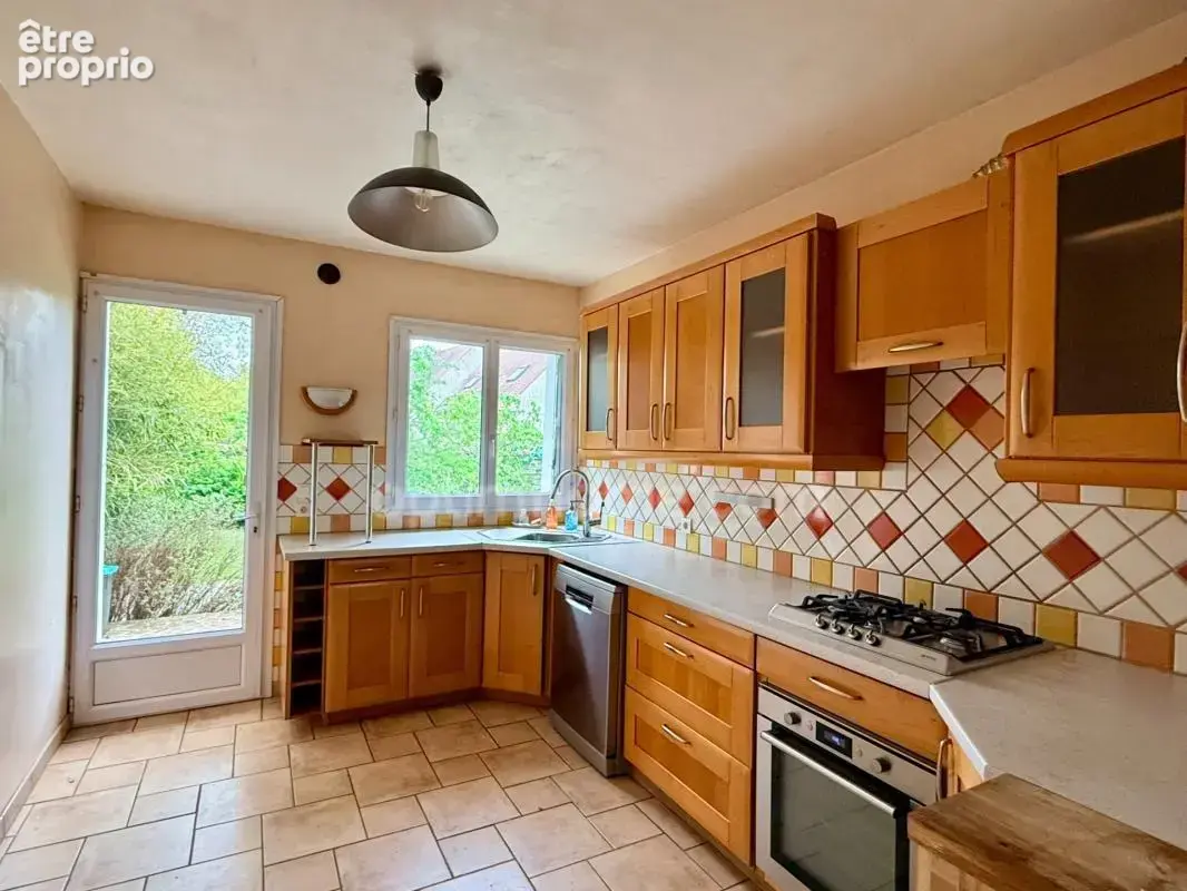 A vendre - Maison familiale individuelle de 152 m² – 6 pièces - Ozouer-le-Voulgis (77) - photo 7