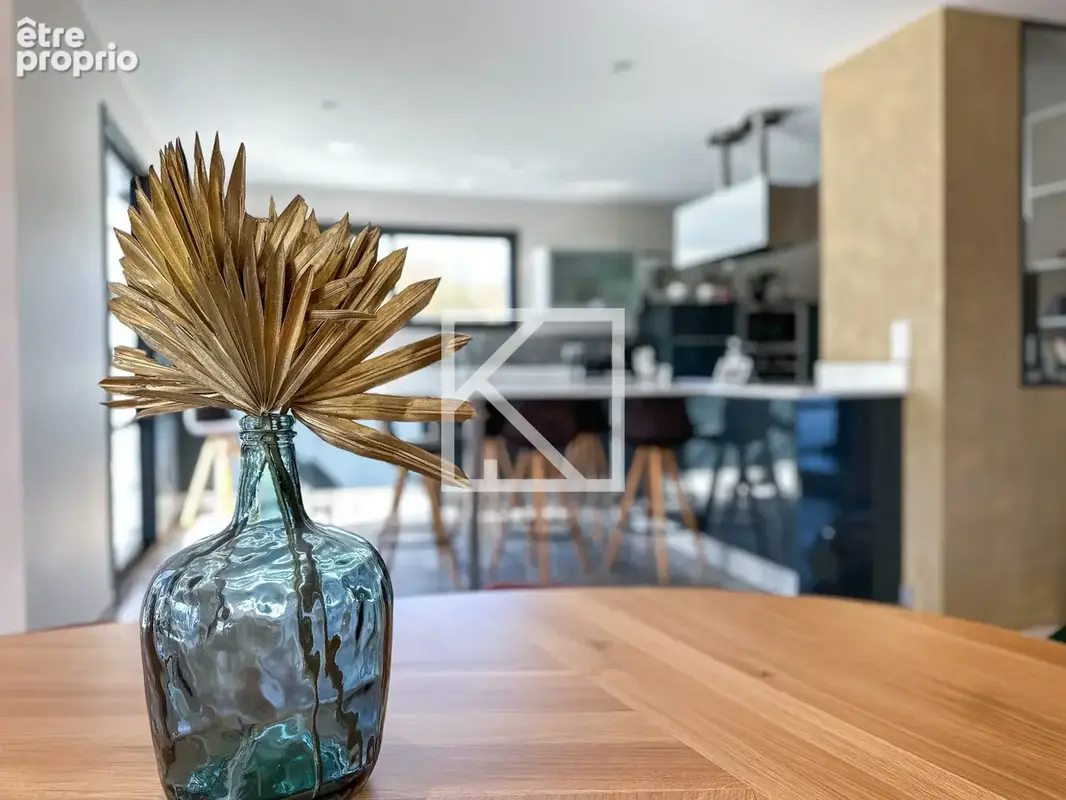 Maison 6 pièces 194 m² à vendre à Cholet (49300) - photo 2