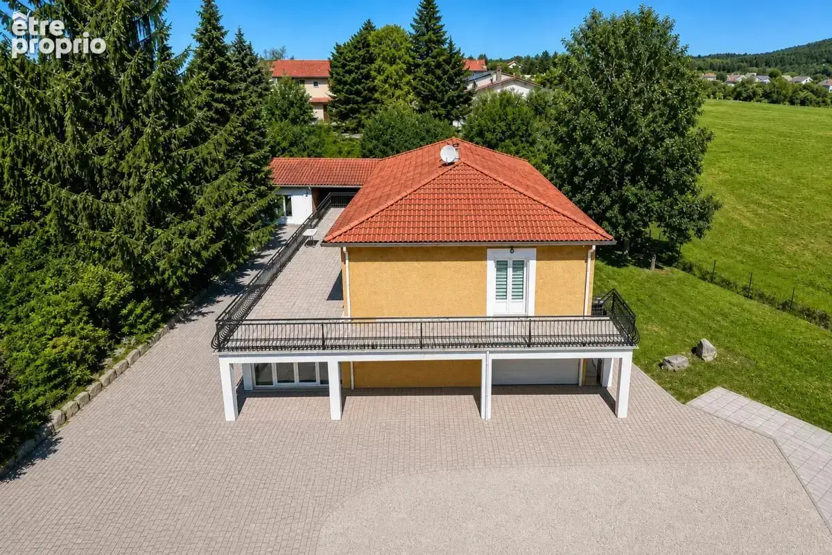 Maison familiale avec jardin, garage, piscine et atelier - photo 20