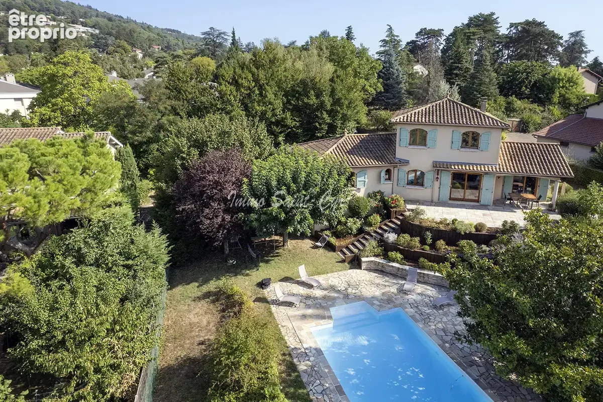 Maison à SAINT-CYR-AU-MONT-D'OR