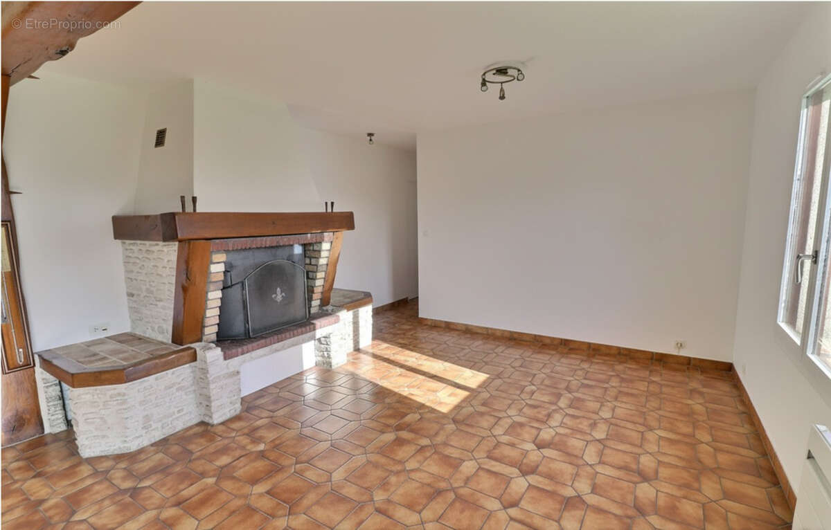 Maison à MONTFORT-L'AMAURY