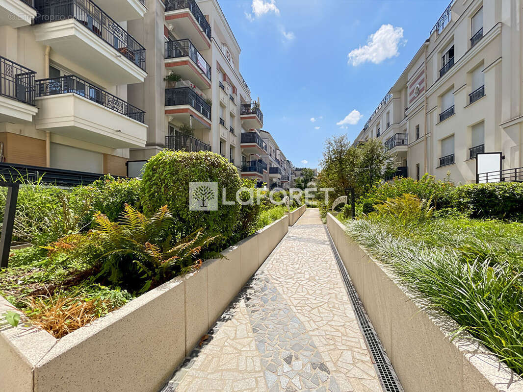 Résidence de standing 2019 - 2 pièces avec terrasse, jardin privatif et parking - DPE C - photo 11