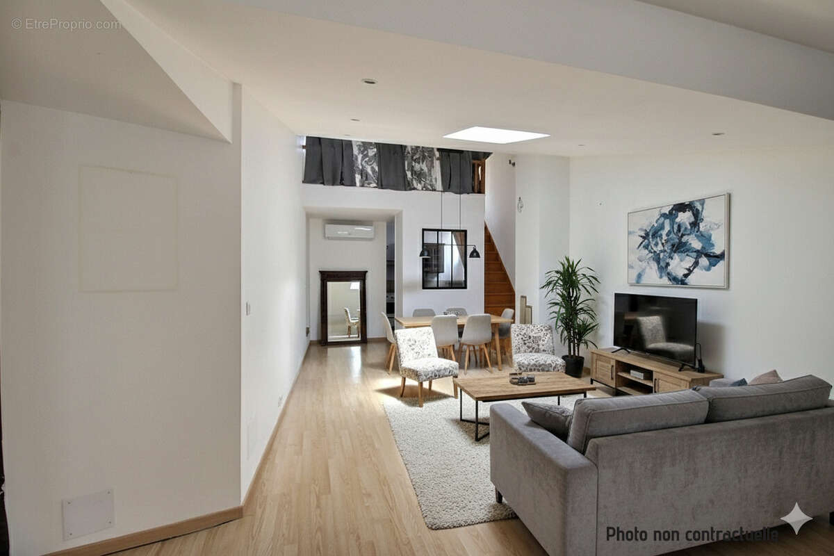 Appartement à VIOLS-LE-FORT