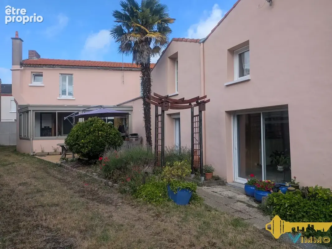 Deux maisons de ville - 7 chambres - vie de plain pied possible - salle d'eau pmr - accueil / locatifs / coloc - photo 13