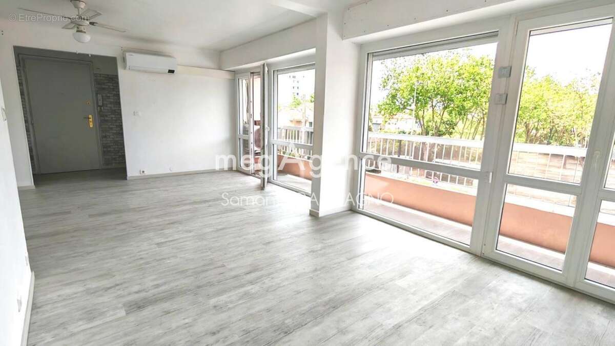 T3 rénové 67 m² – Balcon, DPE B, lumineux en résidence sécurisée - photo 3