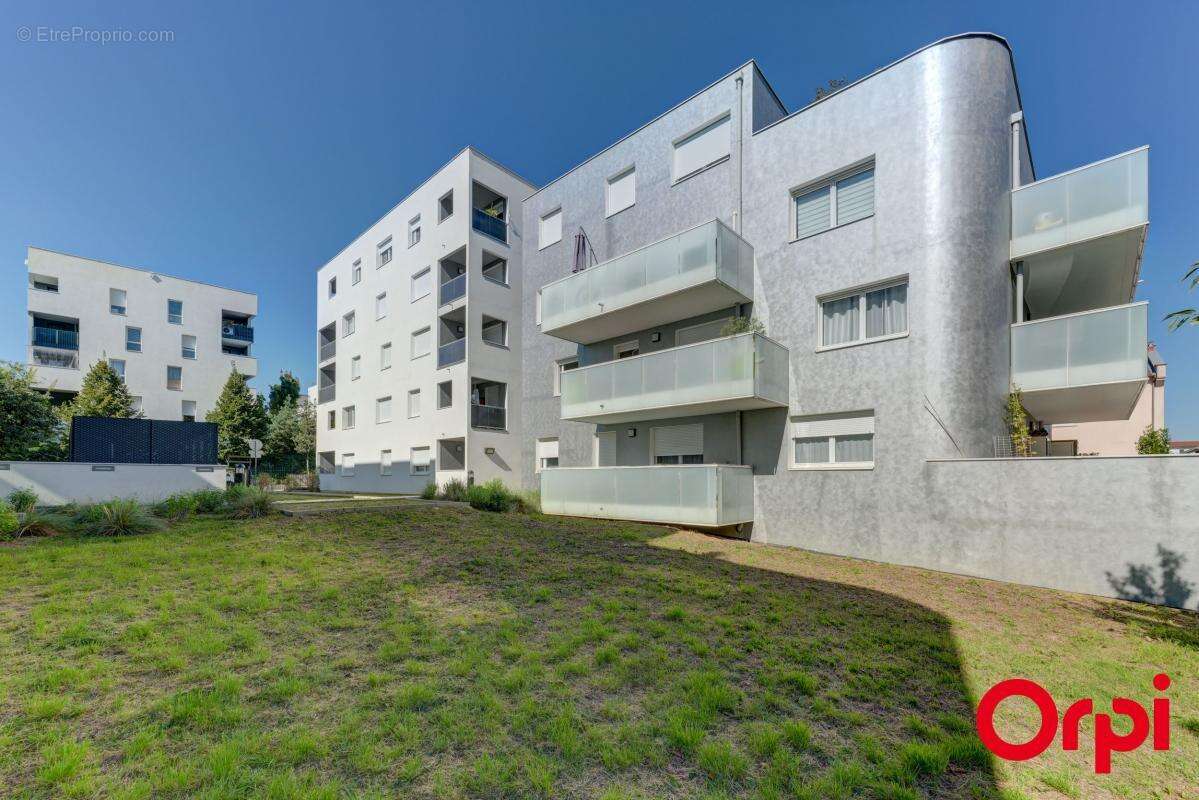 Appartement à VENISSIEUX