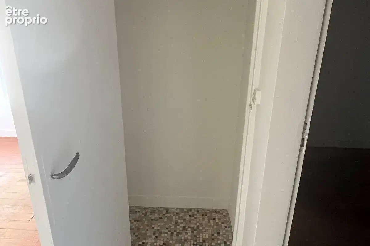Château Renault - Appartement T4 - photo 11