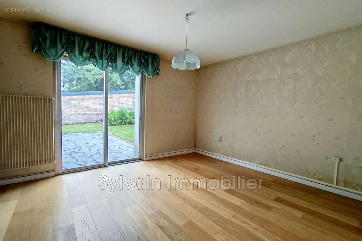 Maison 190 m² à Forges-Les-Eaux  - photo 5