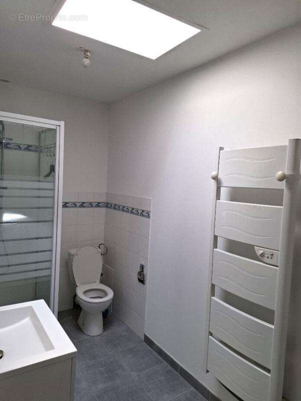 Appartement à FORCALQUIER