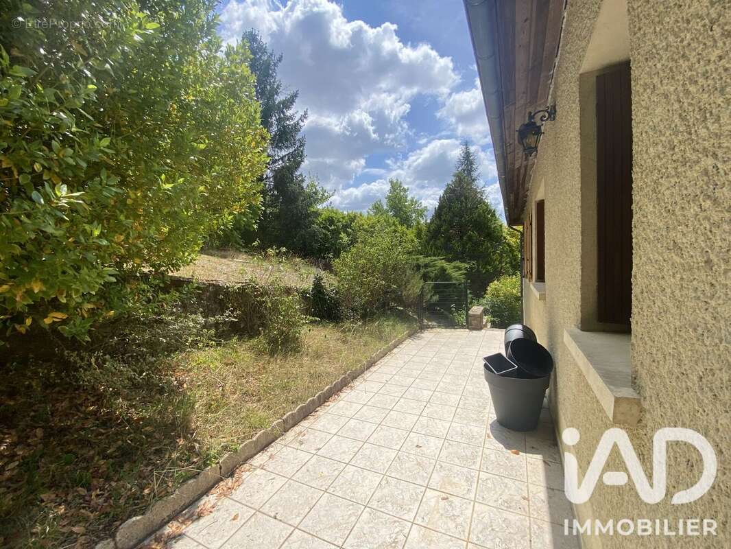 Maison 171 m² à Sarlat-La-Caneda  - photo 6