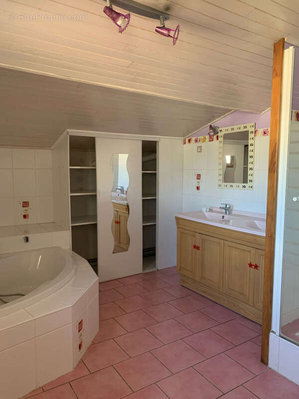 Maison à SAINT-EXUPERY