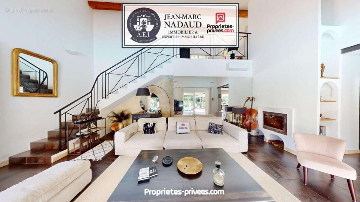 Maison à MONTAUROUX