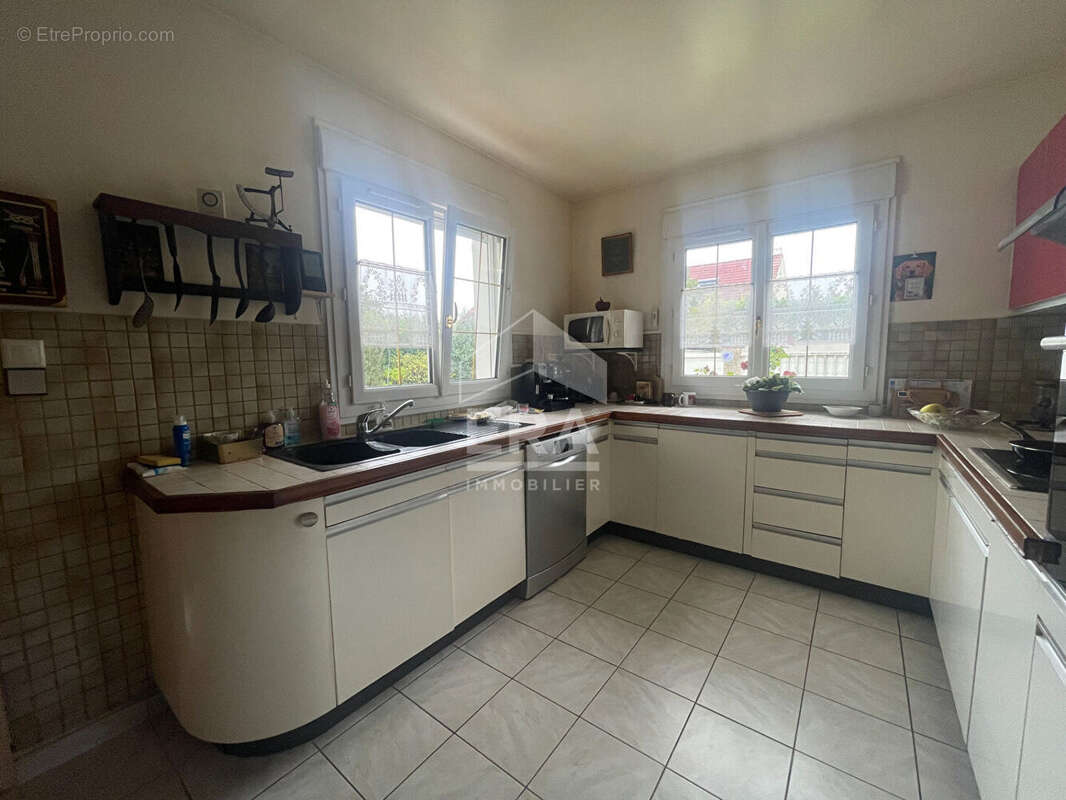 Maison à LA FERTE-ALAIS