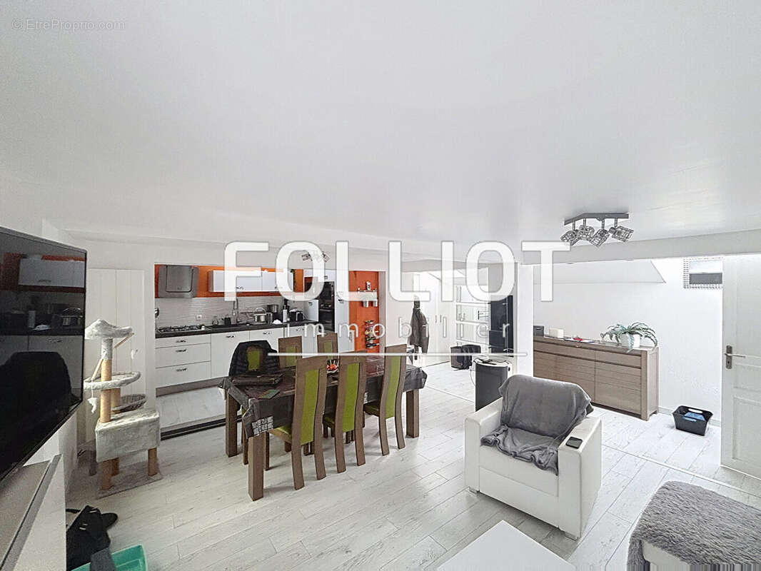 Maison à DIVES-SUR-MER