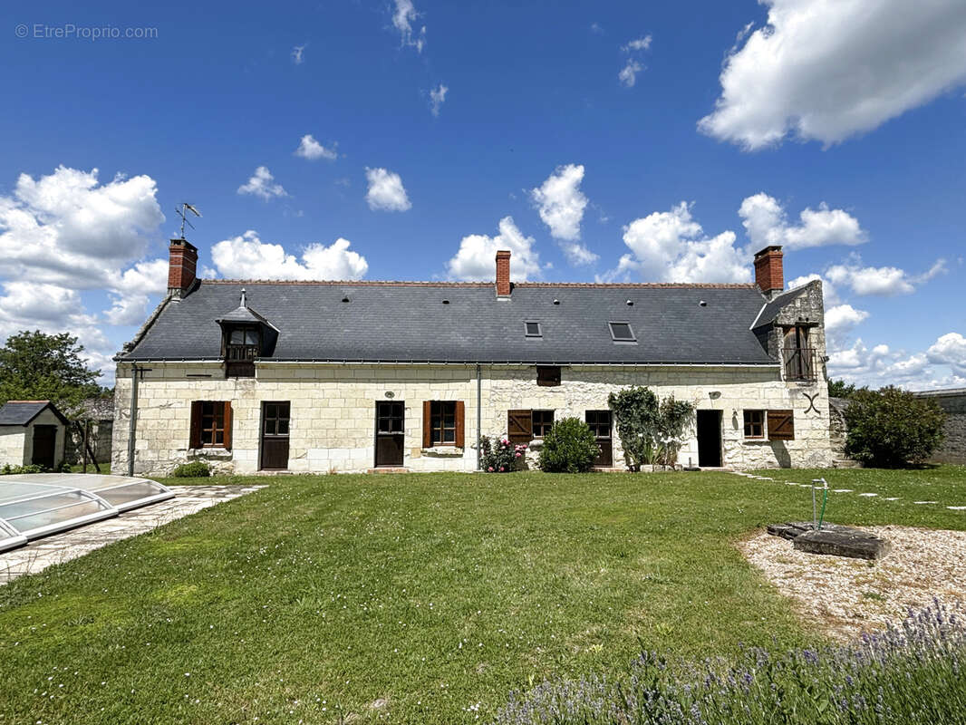 Maison à RESTIGNE