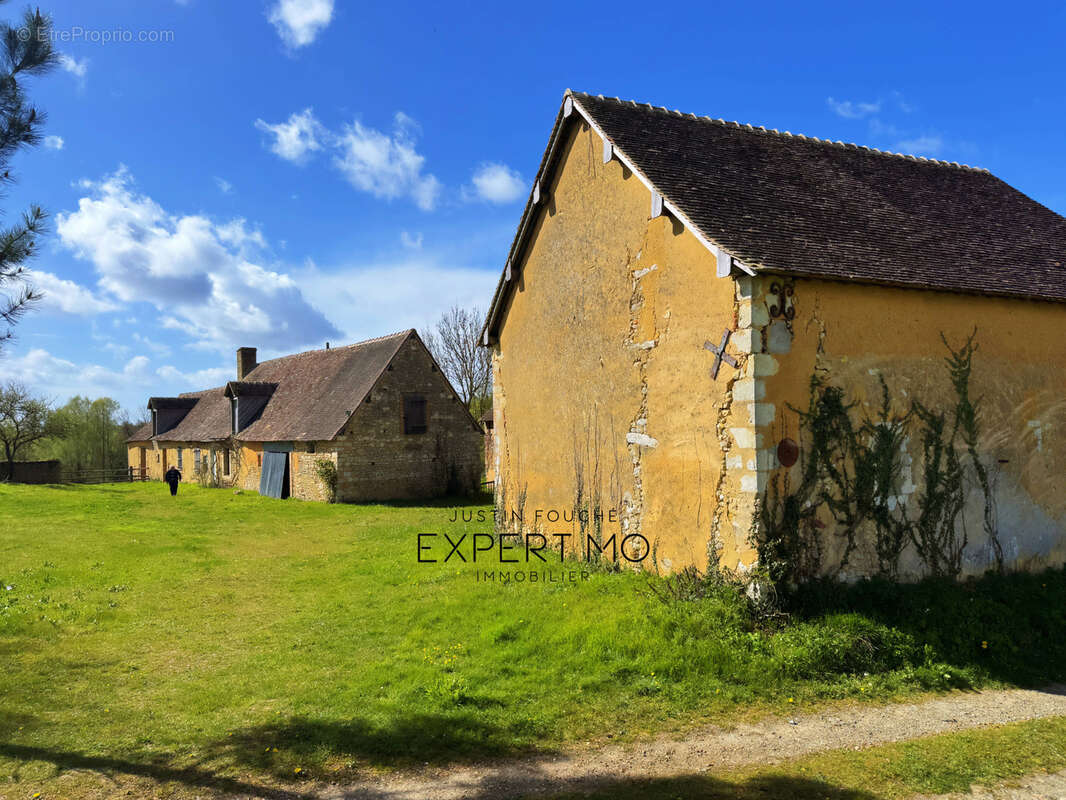 Grande longère 460 m2 à rénover sur 13 061 M2 avec vue panoramique - photo 20