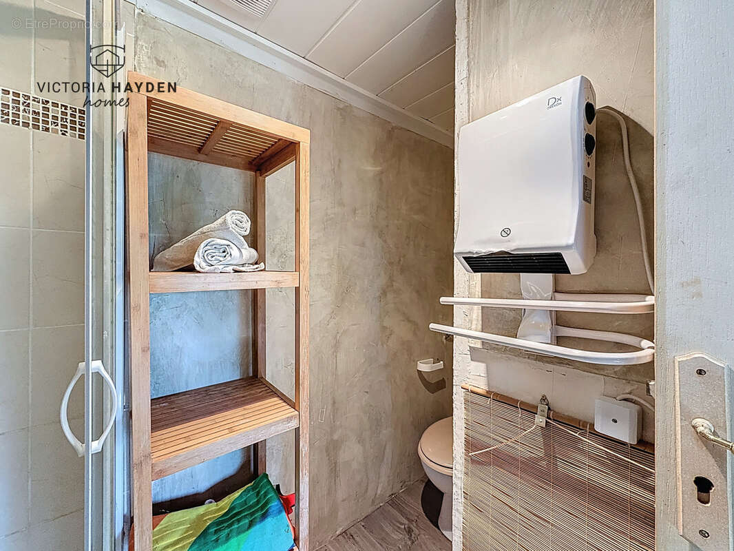 Maison à LACOMMANDE