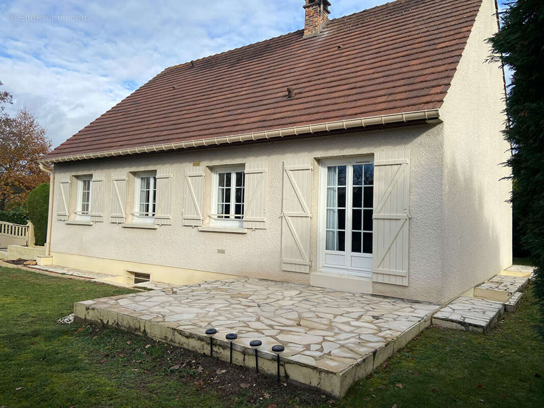 Maison à LAMORLAYE