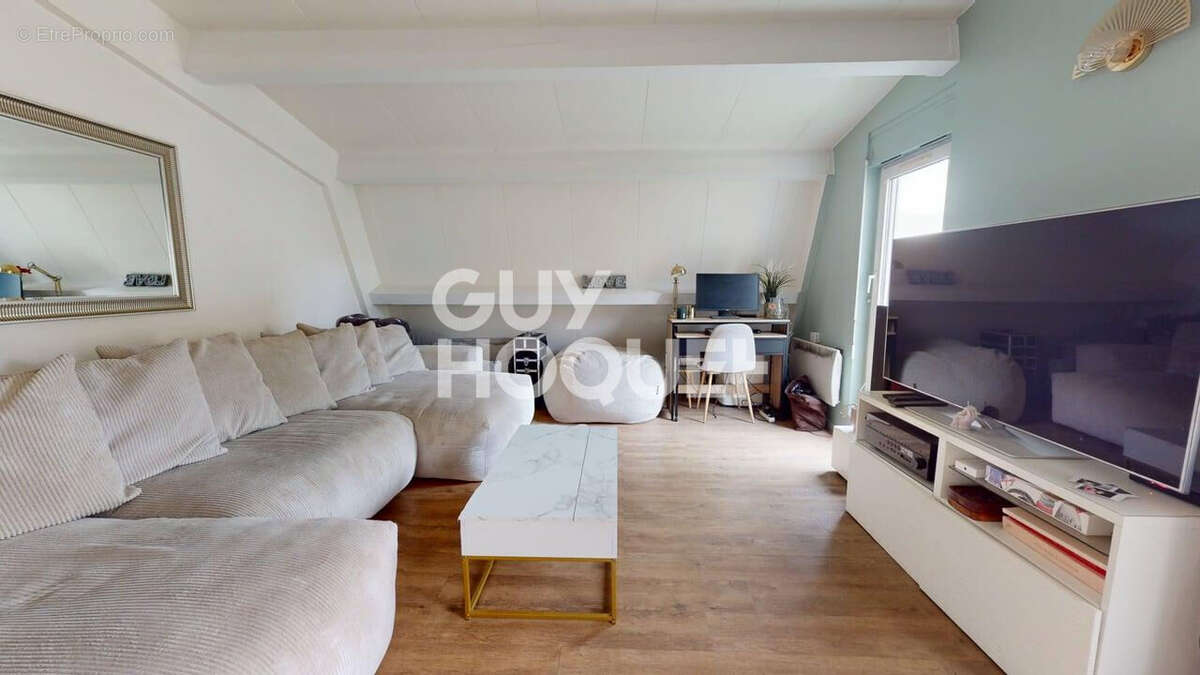 Appartement à ROSNY-SOUS-BOIS