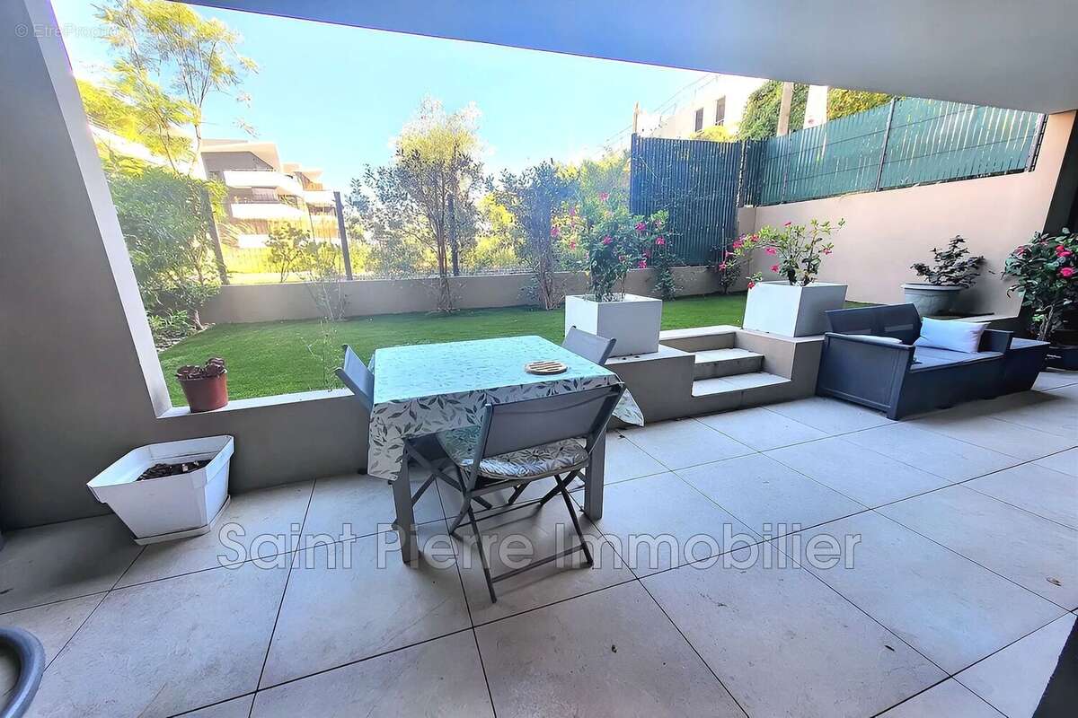 Appartement à VILLENEUVE-LOUBET
