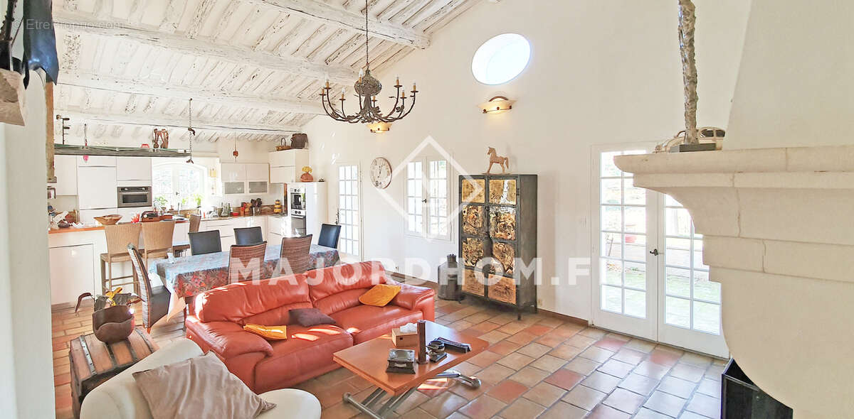 Maison à LE CASTELLET