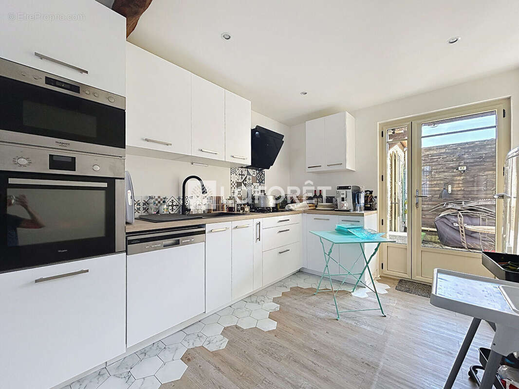 Maison à SAINT-MARCEL