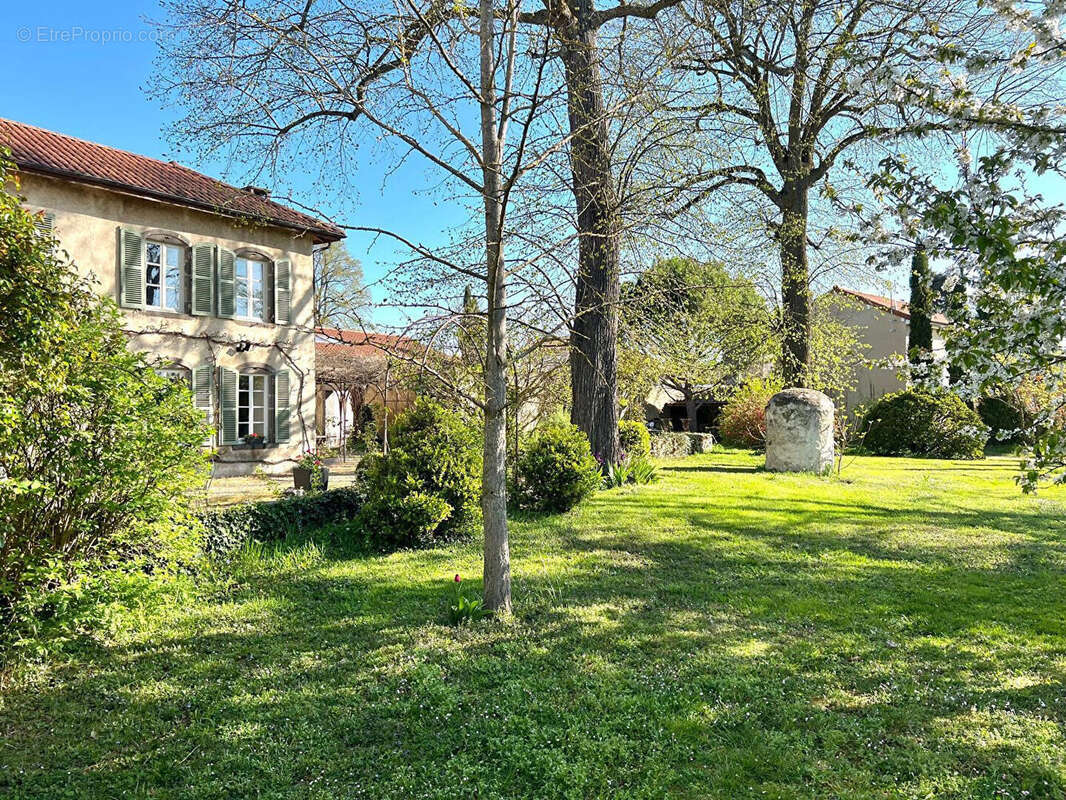 Maison à SAINT-LAURE