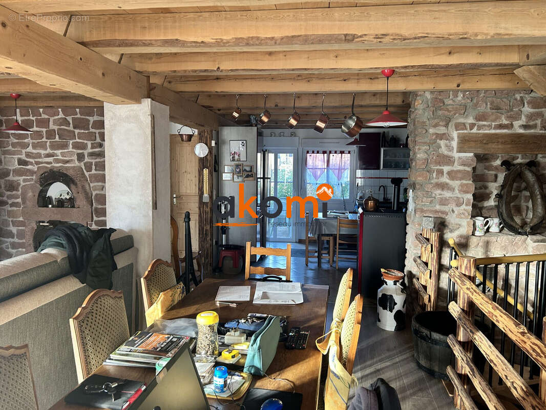 Maison à CELLES-SUR-PLAINE