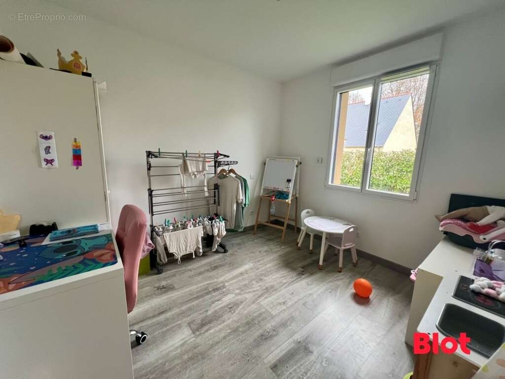 Maison à SAINT-MEEN-LE-GRAND