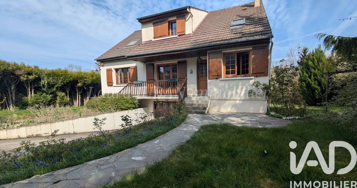 Photo 1 - Maison à DORMELLES