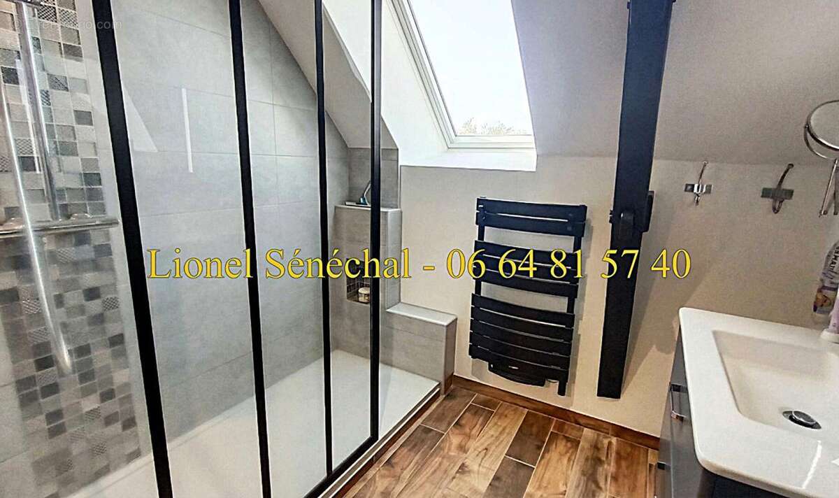 Maison à SAVIGNE-L'EVEQUE