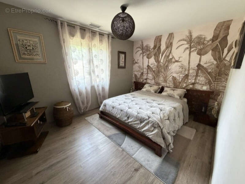 Maison à LE HAILLAN
