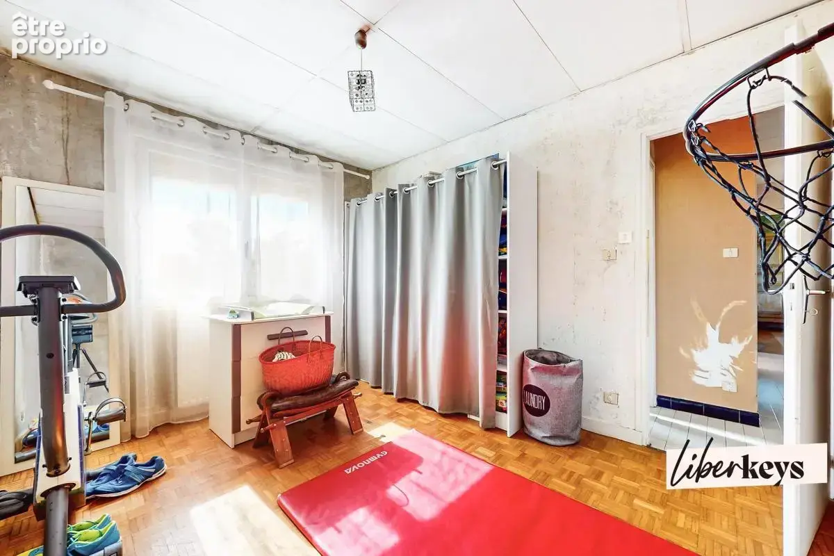 Lacrost 71700 - villa sur 2 niveaux - 112 m² habitable - 1762 m² terrain - 3/4 chambres - garage - photo 15