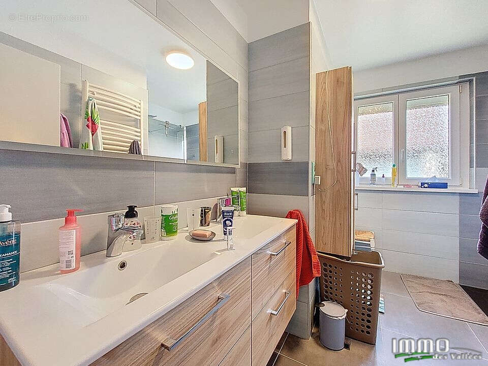 Maison à FRESSE-SUR-MOSELLE