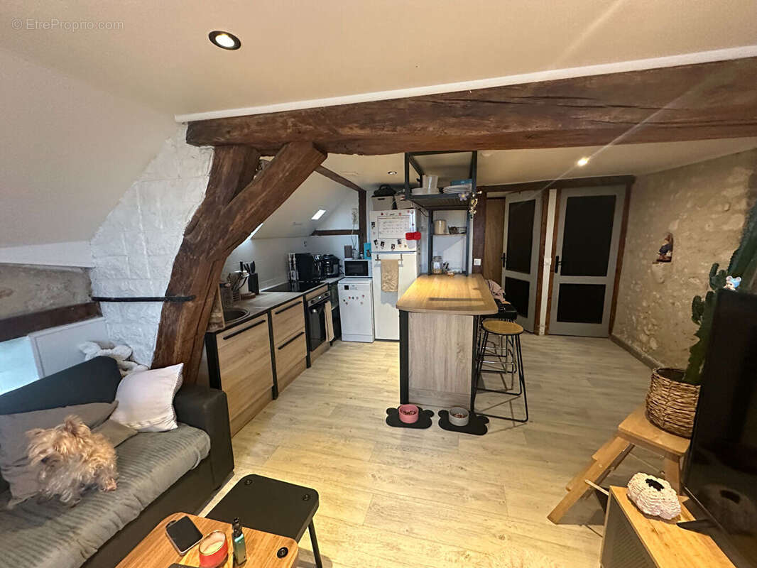 Appartement à BORNEL