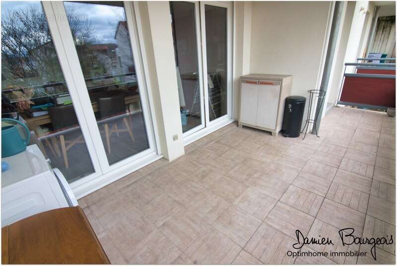 Appartement à SERGY