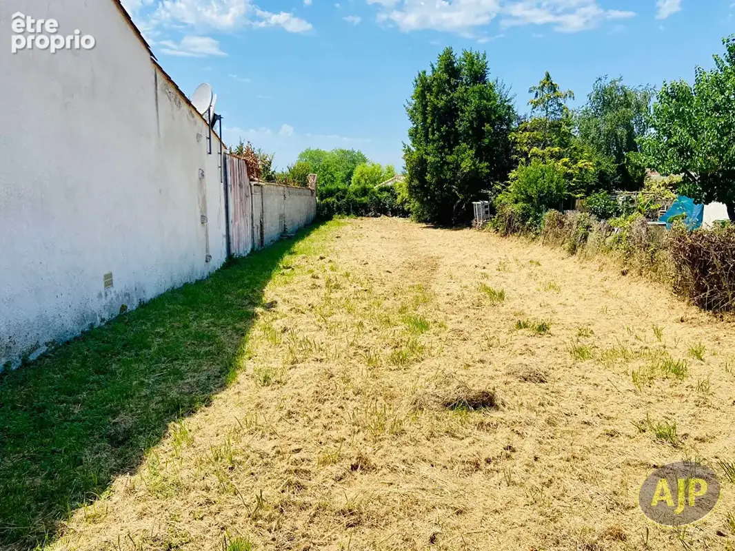 Terrain à LESPARRE-MEDOC