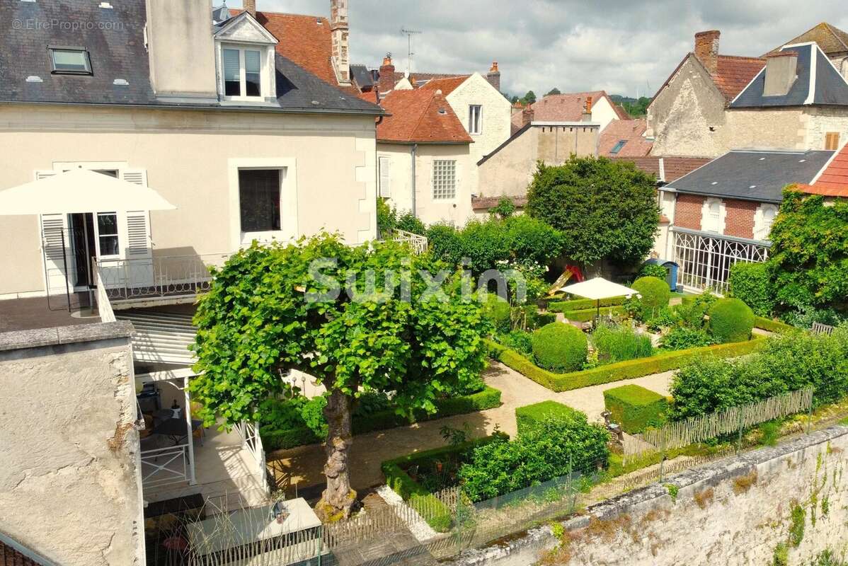 Maison à CLAMECY
