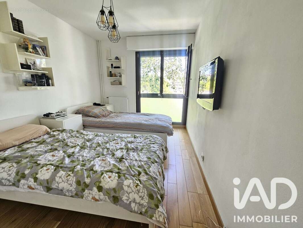 Appartement 105 m² à Marseille-12e  - photo 8